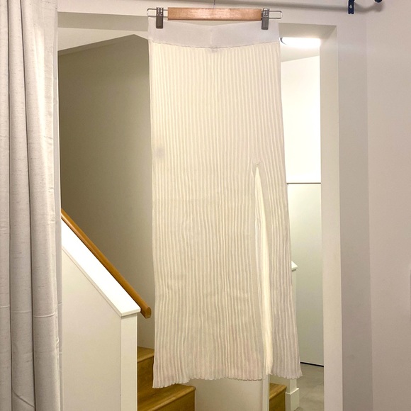 NWOT Wilfred White Slit Knit Skirt size S - Picture 2 of 7